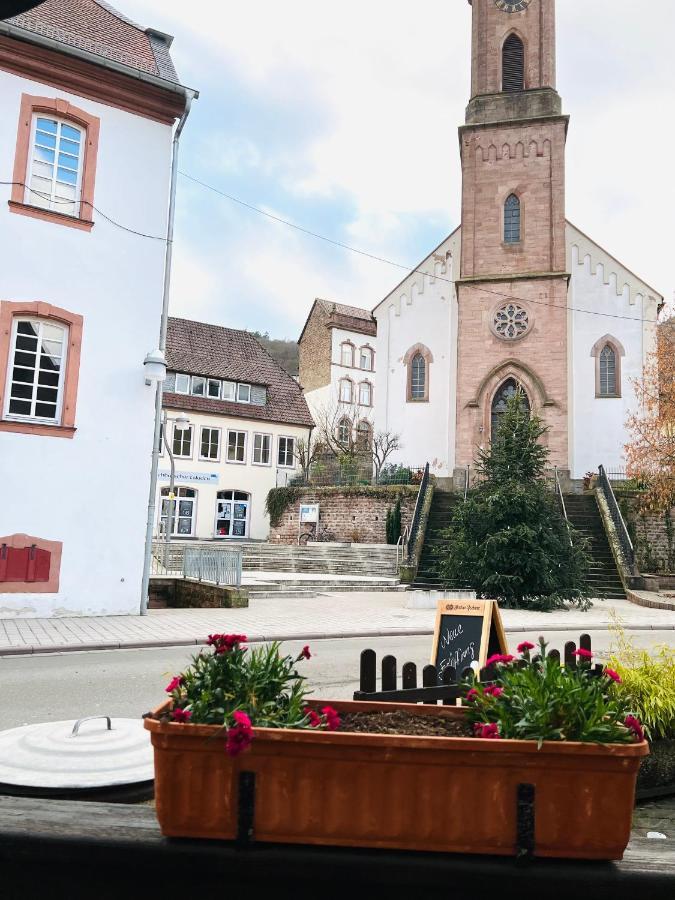 Maximo Am Koenigsberg Otel Wolfstein Dış mekan fotoğraf